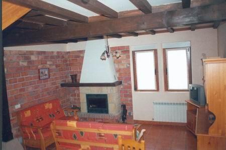 CASA DEL ABUELO VICTOR